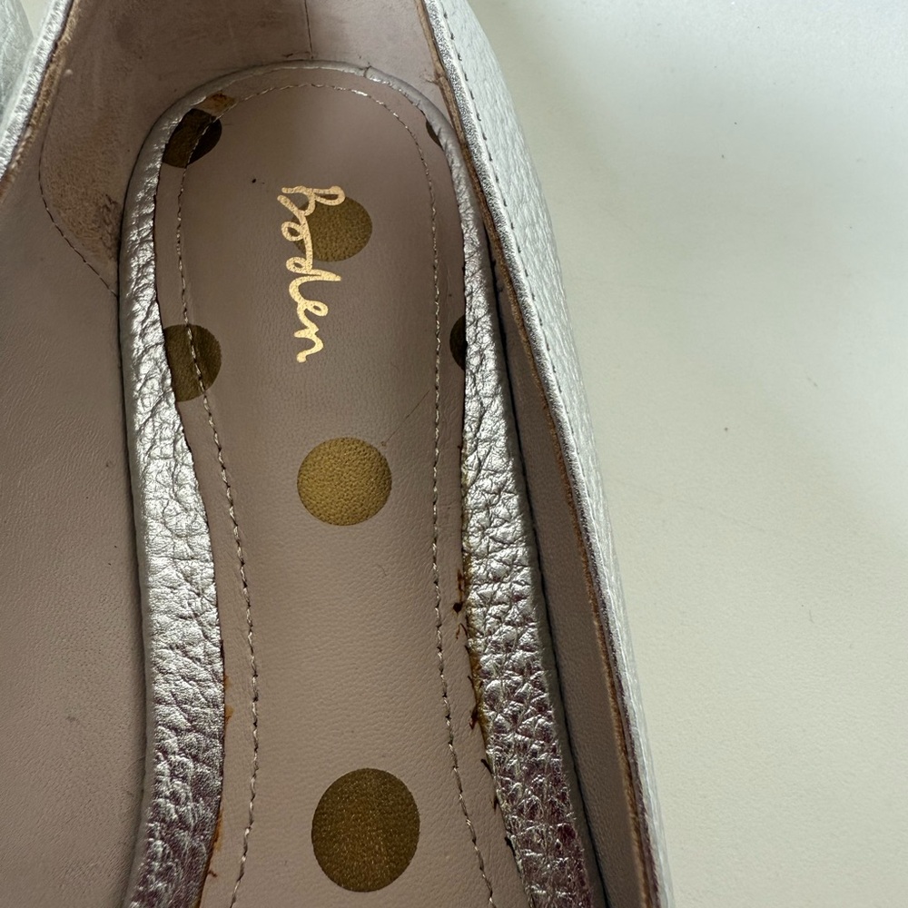 Mini Boden Silver Pointed Toe Flats - Picture 5 of 16